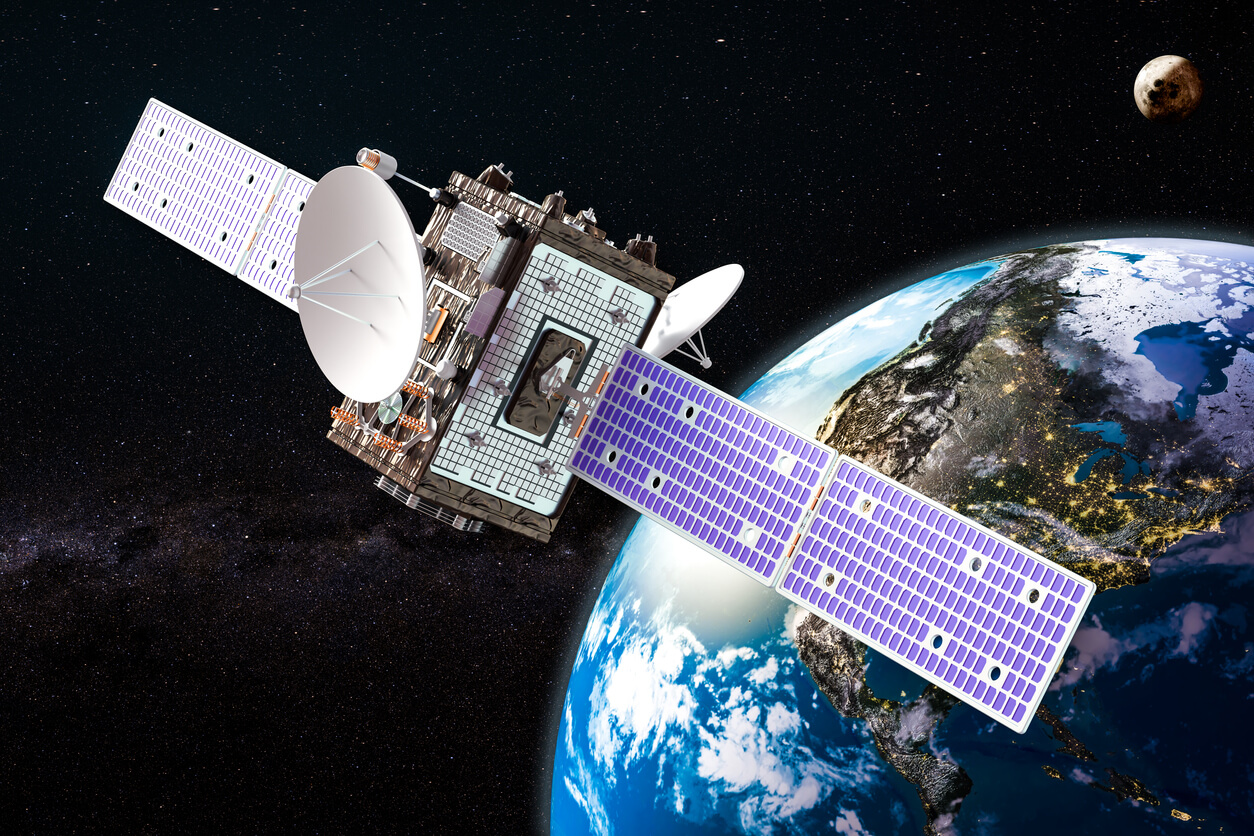 新衛星サービス開始記念式典